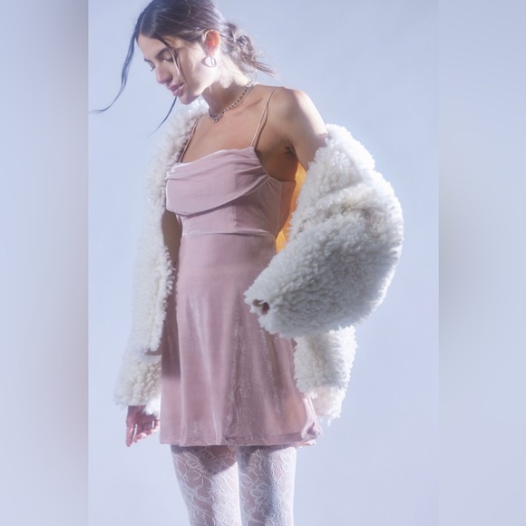 NWT UO Mallory Velvet Slip Dress - M & L - Picture 4 of 11